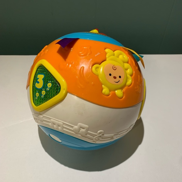 Vtech Move Crawl Ball Educational Learning Toy Moves Talks Plays